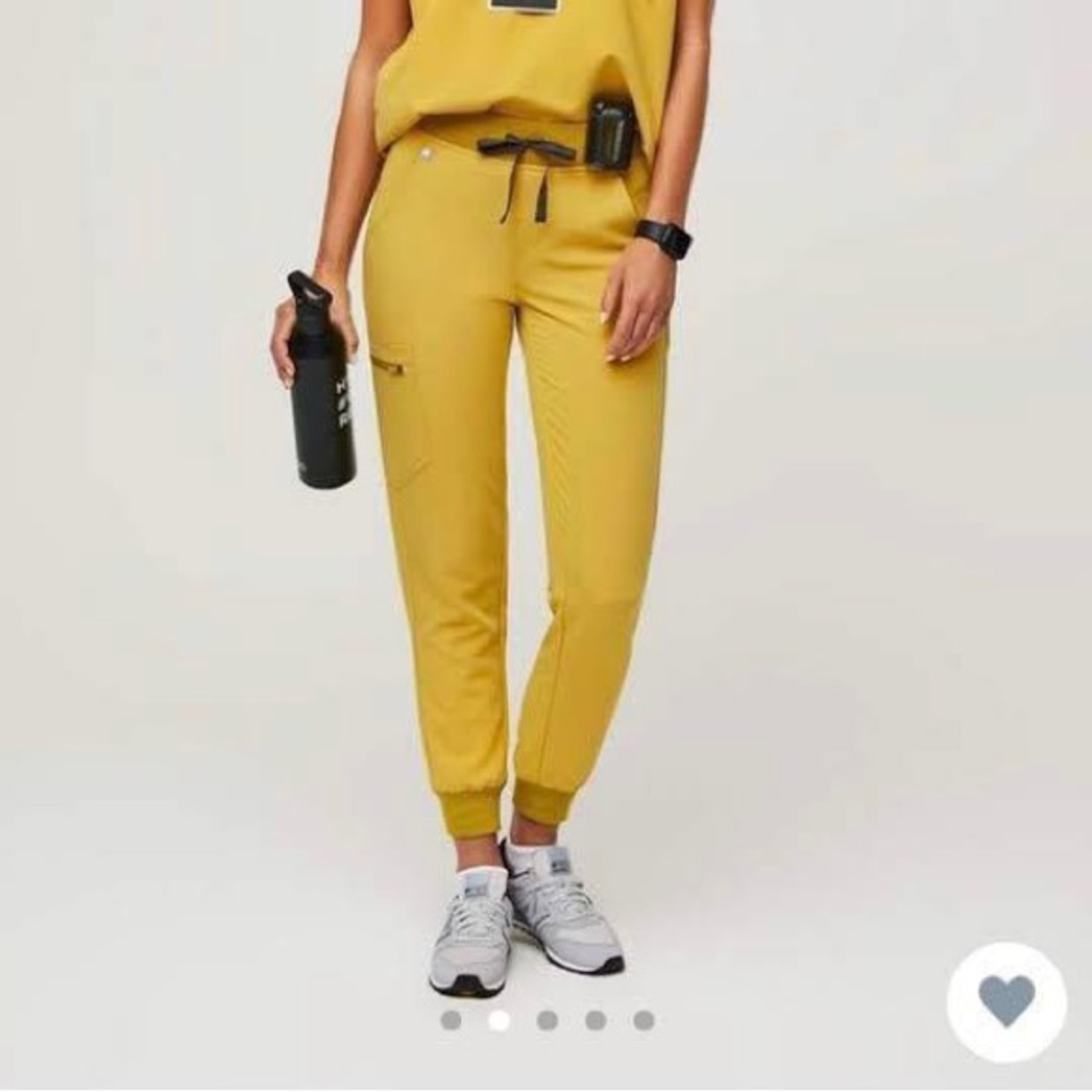 FIGS Gold Zamora Jogger- Petite NWT